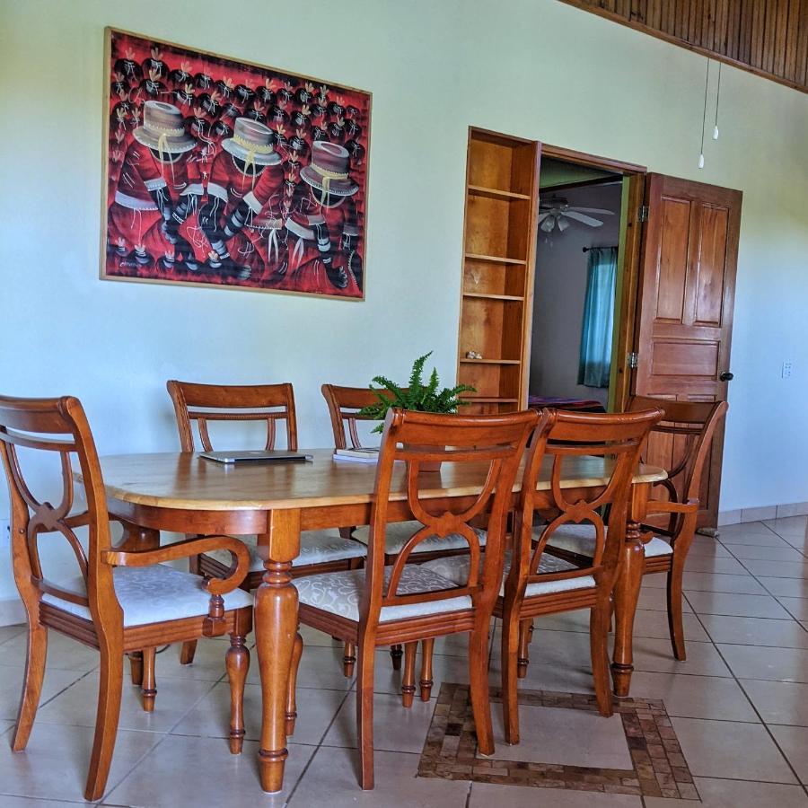 Seaside Inn Roatan เวสต์ เบย์ ภายนอก รูปภาพ