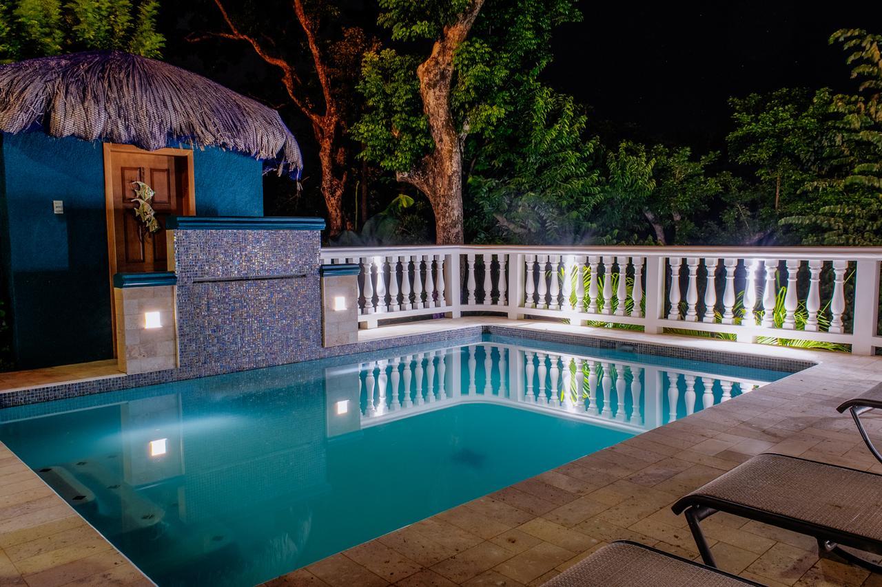 Seaside Inn Roatan เวสต์ เบย์ ภายนอก รูปภาพ