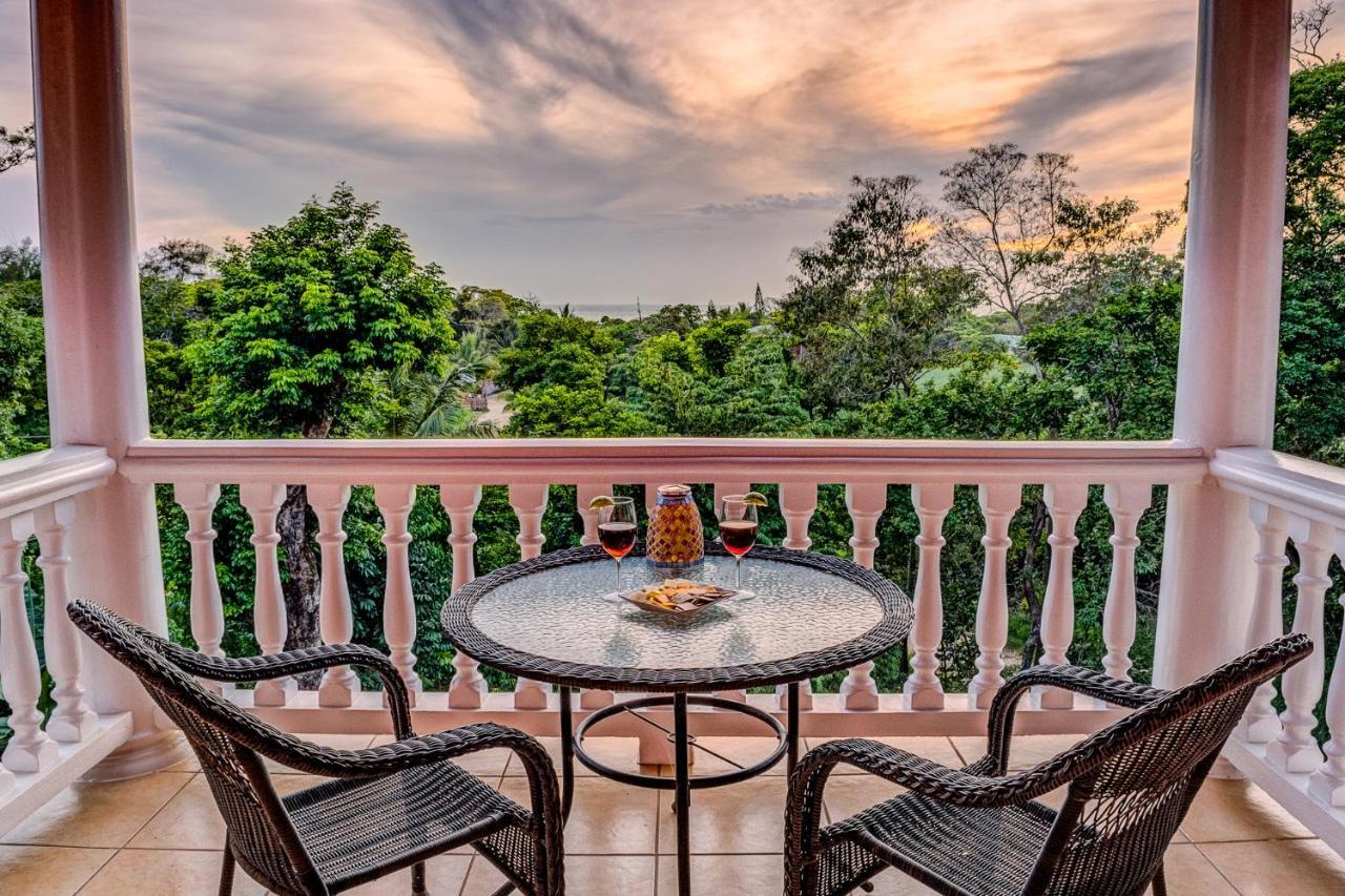 Seaside Inn Roatan เวสต์ เบย์ ภายนอก รูปภาพ